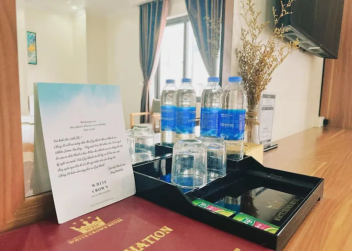 Hotel White Crown 3*